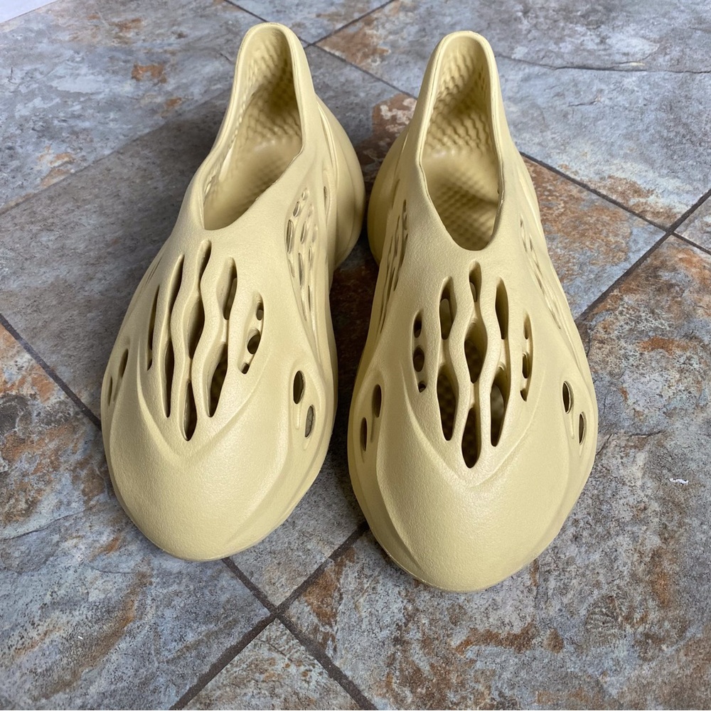 Yeezy Foam Runner ‘Sulfer’
